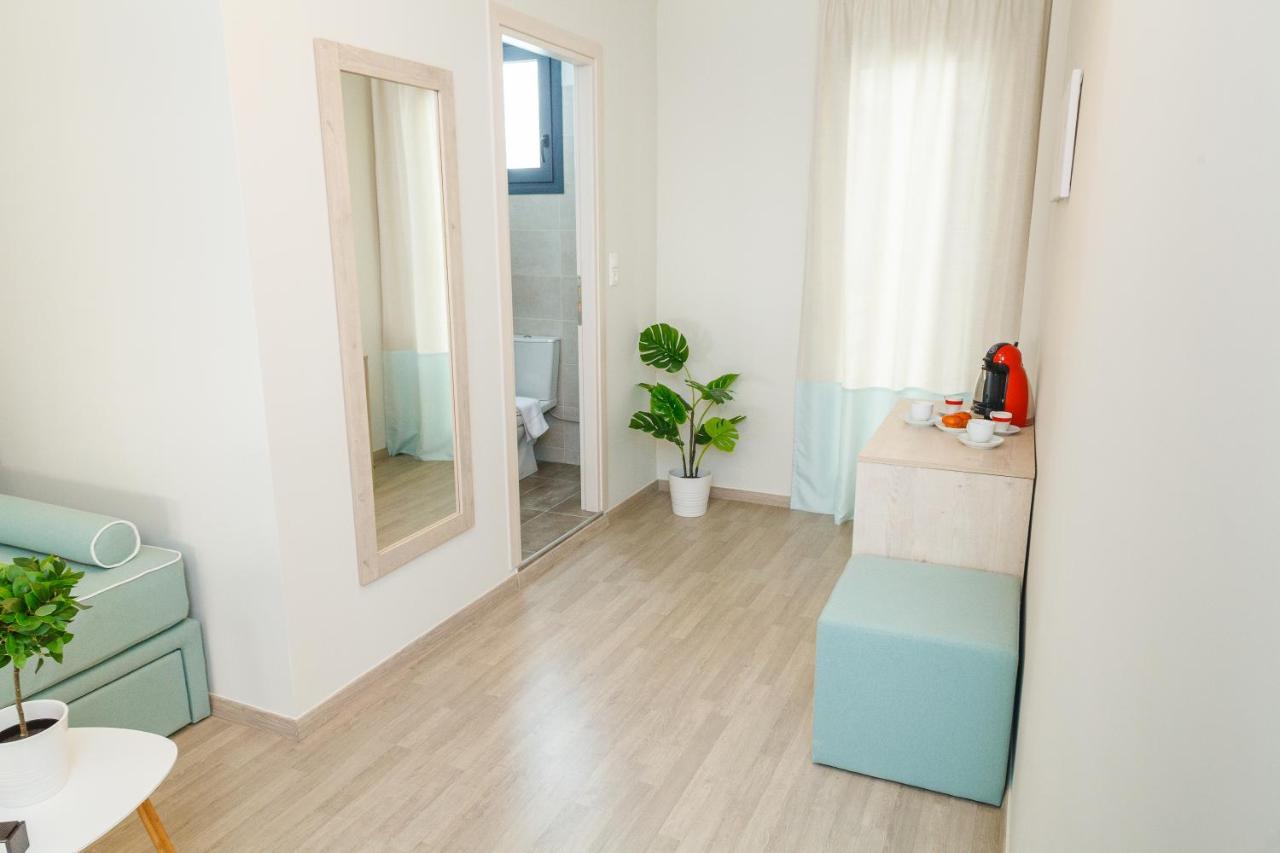 Tins Hotel City - Атина Екстериор снимка