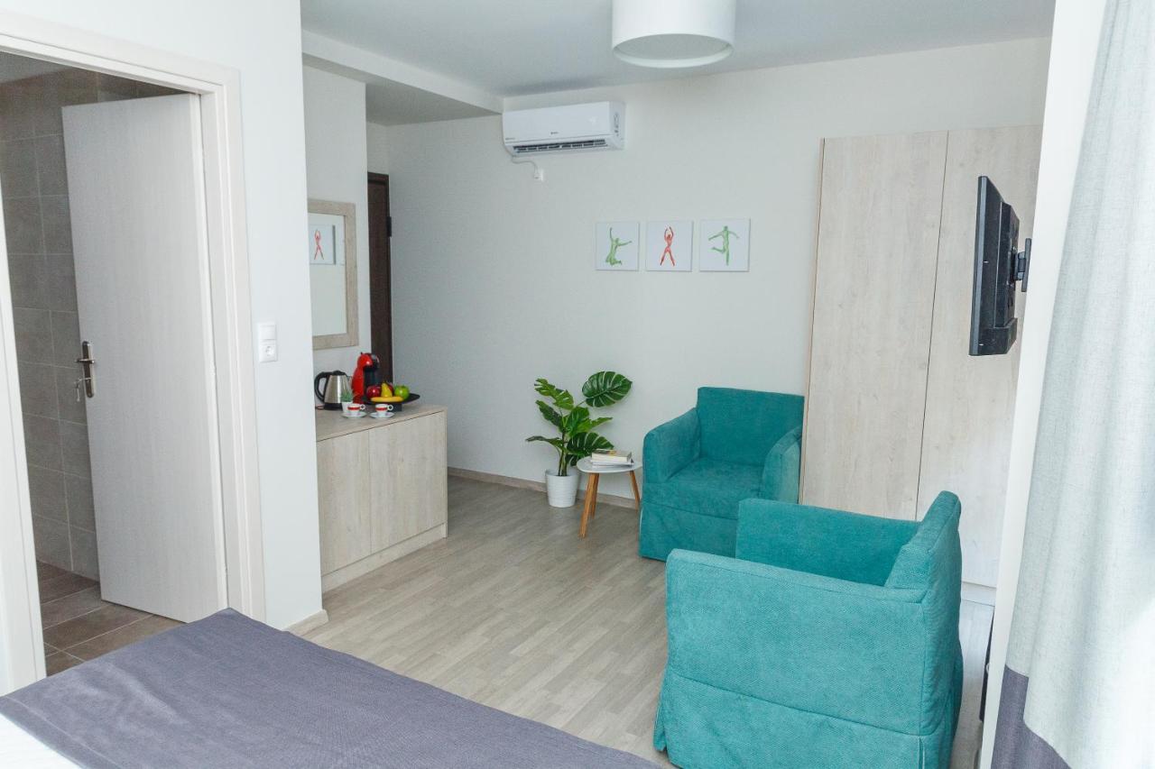 Tins Hotel City - Атина Екстериор снимка